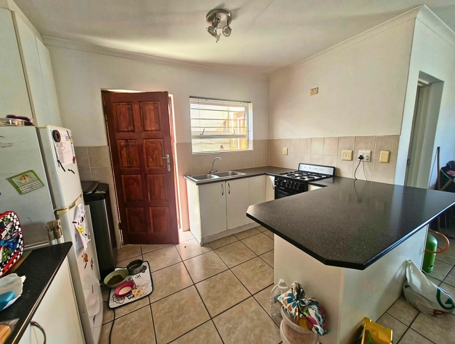 To Let 3 Bedroom Property for Rent in Jagtershof Western Cape
